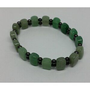 Green stone/gemstone stretch bracelet with small hematite beads boho